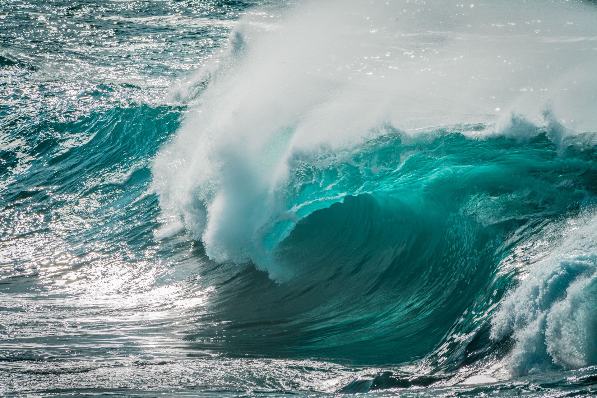 türkisfarbene Welle