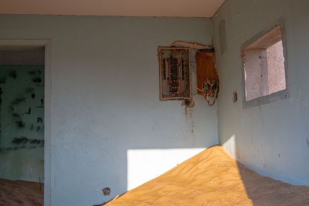 Al Madam - versunken im Wüstensand 