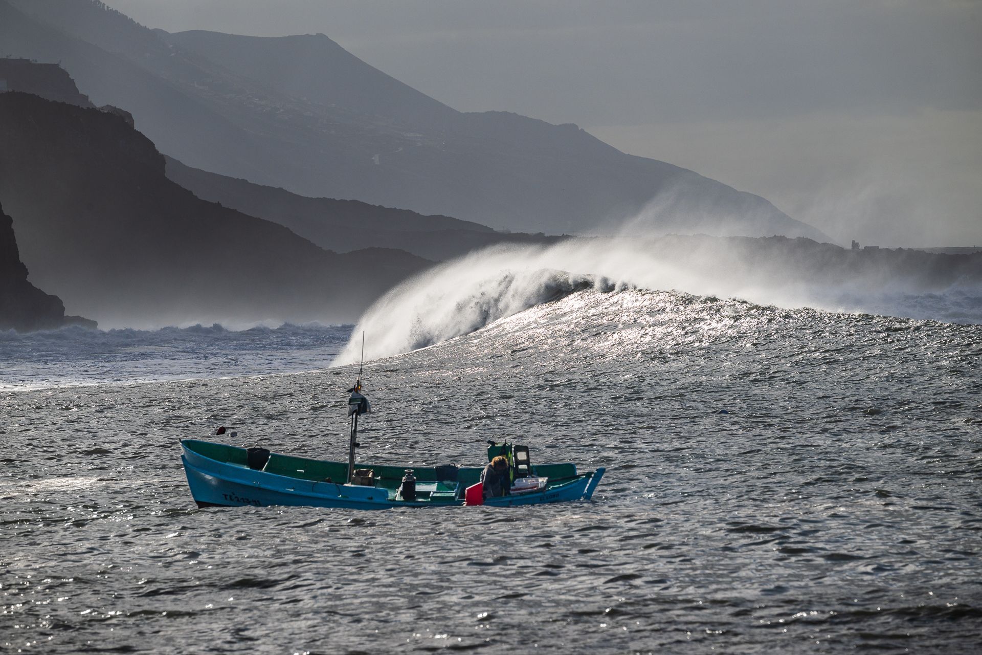 Fischer vor dem Hafen