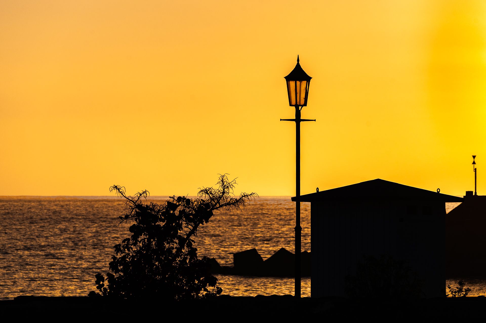 Lampe im Sonnenuntergang